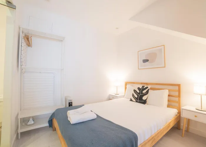 Alcantara Charm Apartments